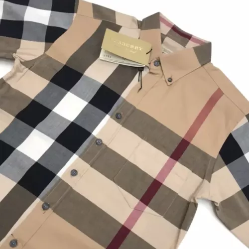 Replica Burberry Shirts Short Sleeved For Men #1318135 $45.00 USD for Wholesale