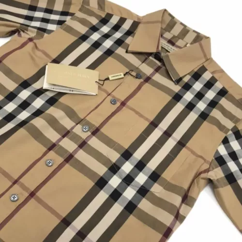 Replica Burberry Shirts Short Sleeved For Men #1318137 $45.00 USD for Wholesale