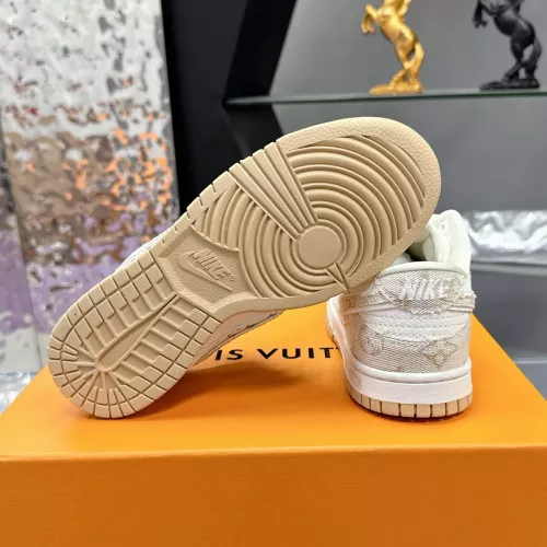 Replica Louis Vuitton Casual Shoes For Women #1318235 $105.00 USD for Wholesale