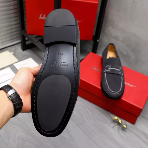 Replica Salvatore Ferragamo Leather Shoes For Men #1318456 $88.00 USD for Wholesale