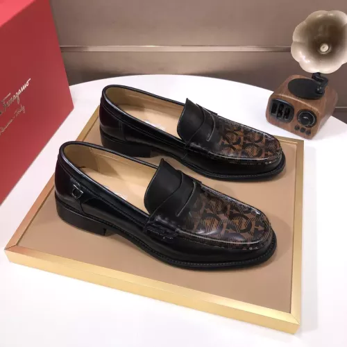 Replica Salvatore Ferragamo Leather Shoes For Men #1319129 $105.00 USD for Wholesale