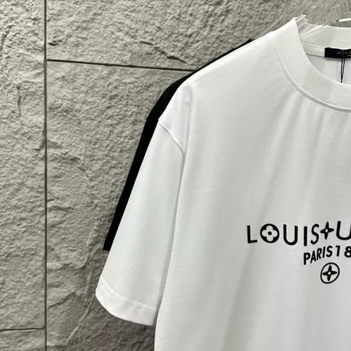Replica Louis Vuitton LV T-Shirts Short Sleeved For Unisex #1319549 $41.00 USD for Wholesale