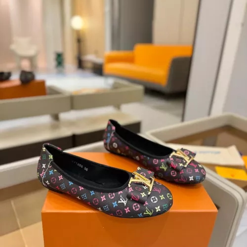 Replica Louis Vuitton Flat Shoes For Women #1320719 $92.00 USD for Wholesale
