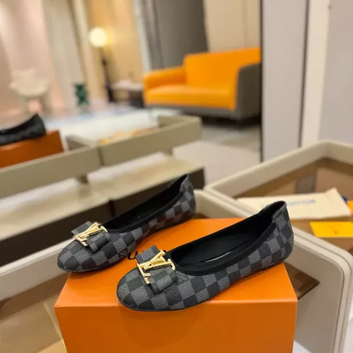 Wholesale Louis Vuitton Flat Shoes For Women #1320722 $92.00 USD, Wholesale Quality Replica Louis Vuitton Flat Shoes