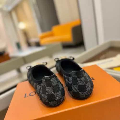 Replica Louis Vuitton Flat Shoes For Women #1320722 $92.00 USD for Wholesale