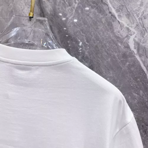 Replica Louis Vuitton LV T-Shirts Short Sleeved For Unisex #1320917 $25.00 USD for Wholesale