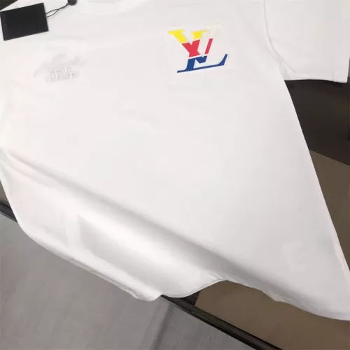 Replica Louis Vuitton LV T-Shirts Short Sleeved For Unisex #1322153 $42.00 USD for Wholesale