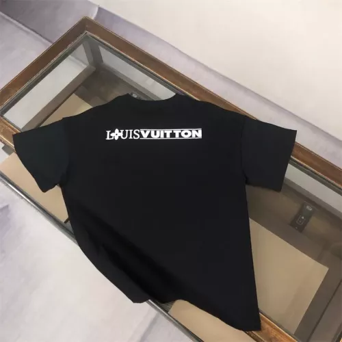 Replica Louis Vuitton LV T-Shirts Short Sleeved For Unisex #1322154 $42.00 USD for Wholesale