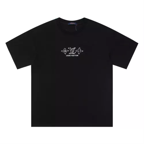 Replica Louis Vuitton LV T-Shirts Short Sleeved For Unisex #1322636 $36.00 USD for Wholesale