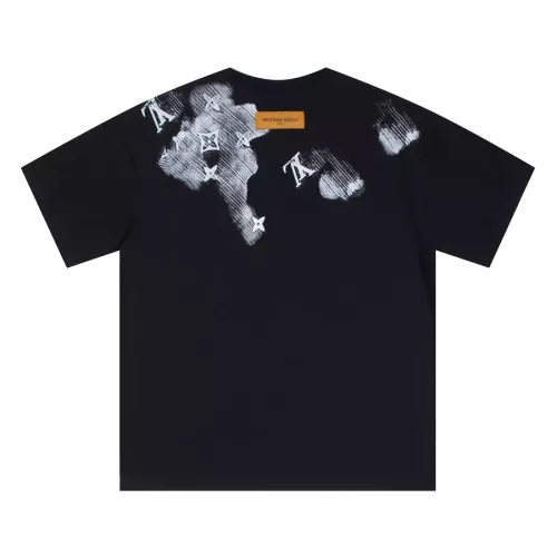 Replica Louis Vuitton LV T-Shirts Short Sleeved For Unisex #1322638 $36.00 USD for Wholesale