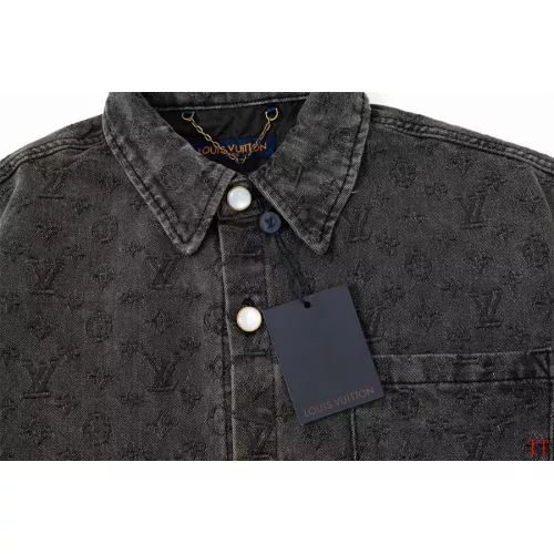 Replica Louis Vuitton LV Shirts Short Sleeved For Unisex #1323162 $64.00 USD for Wholesale