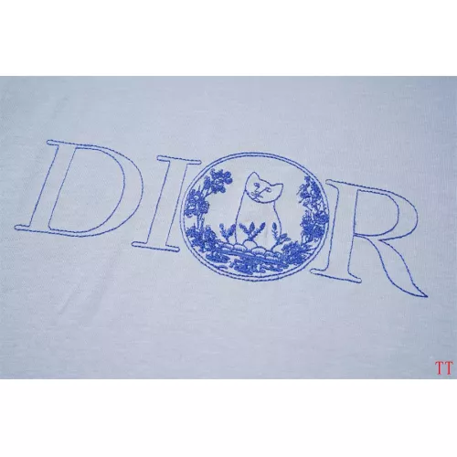 Replica Christian Dior T-Shirts Short Sleeved For Unisex #1323168 $32.00 USD for Wholesale