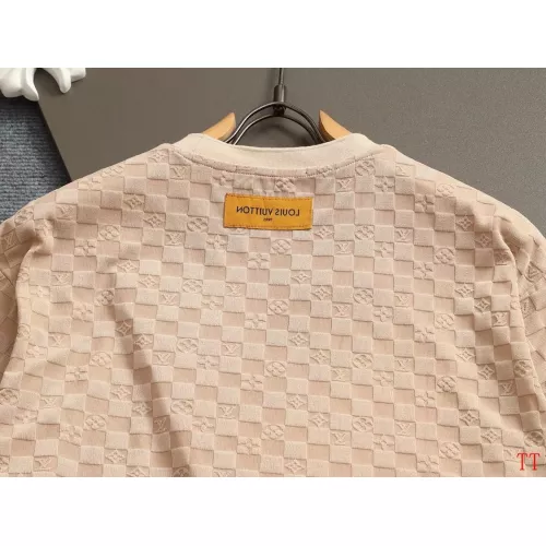 Replica Louis Vuitton LV T-Shirts Short Sleeved For Unisex #1323294 $39.00 USD for Wholesale