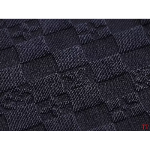Replica Louis Vuitton LV T-Shirts Short Sleeved For Unisex #1323295 $39.00 USD for Wholesale
