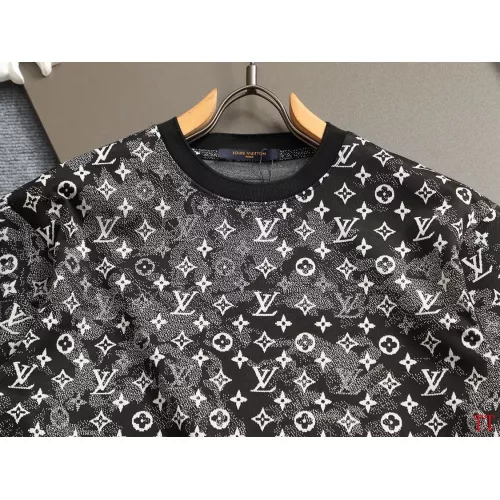 Replica Louis Vuitton LV T-Shirts Short Sleeved For Unisex #1323306 $39.00 USD for Wholesale