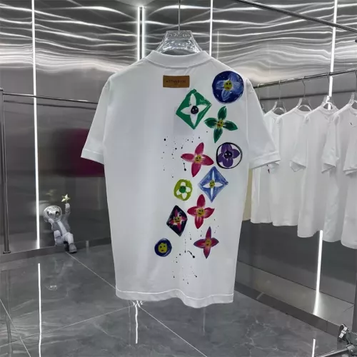 Replica Louis Vuitton LV T-Shirts Short Sleeved For Unisex #1323378 $32.00 USD for Wholesale