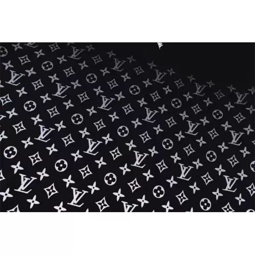 Replica Louis Vuitton LV T-Shirts Short Sleeved For Unisex #1323381 $32.00 USD for Wholesale