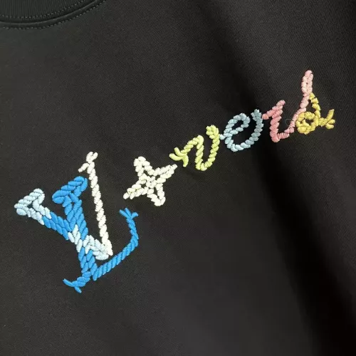 Replica Louis Vuitton LV T-Shirts Short Sleeved For Unisex #1323435 $45.00 USD for Wholesale