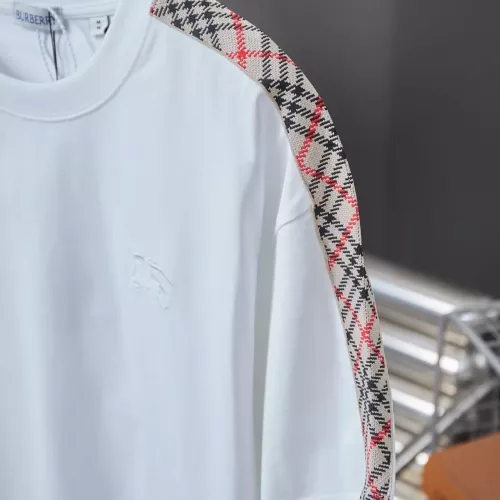Replica Burberry T-Shirts Short Sleeved For Unisex #1323454 $45.00 USD for Wholesale