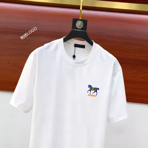 Replica Hermes T-Shirts Short Sleeved For Unisex #1323883 $42.00 USD for Wholesale