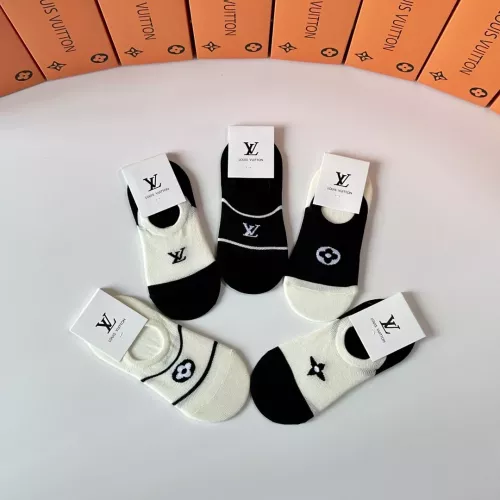 Replica Louis Vuitton LV Socks #1324496 $27.00 USD for Wholesale