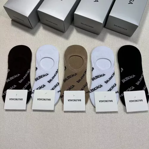 Wholesale Balenciaga Socks For Women #1324640 $25.00 USD, Wholesale Quality Replica Balenciaga Socks