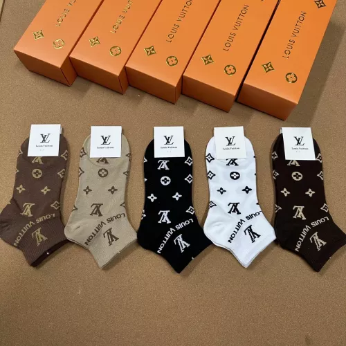 Replica Louis Vuitton LV Socks #1324930 $25.00 USD for Wholesale