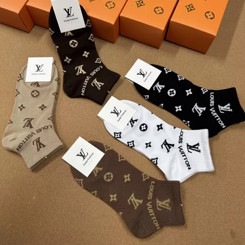 Replica Louis Vuitton LV Socks #1324930 $25.00 USD for Wholesale