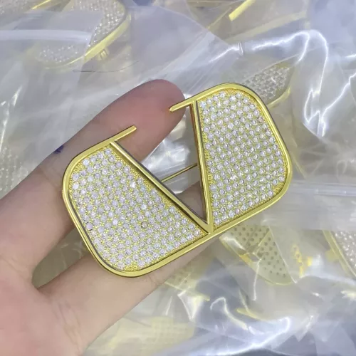 Wholesale Valentino Brooches For Women #1325993 $25.00 USD, Wholesale Quality Replica Valentino Brooches