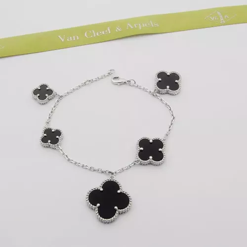 Wholesale Van Cleef &amp; Arpels Bracelets For Women #1326273 $32.00 USD, Wholesale Quality Replica Van Cleef &amp; Arpels Bracelets