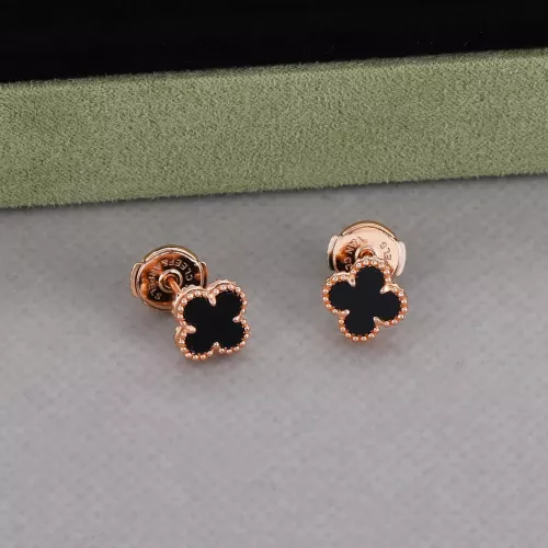 Wholesale Van Cleef &amp; Arpels Earrings For Women #1326419 $32.00 USD, Wholesale Quality Replica Van Cleef &amp; Arpels Earrings