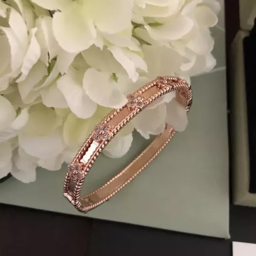 Wholesale Van Cleef &amp; Arpels Bracelets #1327284 $34.00 USD, Wholesale Quality Replica Van Cleef &amp; Arpels Bracelets