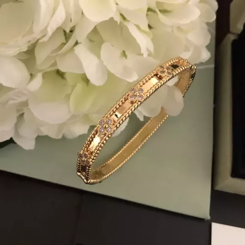 Wholesale Van Cleef &amp; Arpels Bracelets #1327285 $34.00 USD, Wholesale Quality Replica Van Cleef &amp; Arpels Bracelets