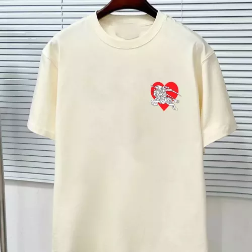 Wholesale Burberry T-Shirts Short Sleeved For Unisex #1327978 $34.00 USD, Wholesale Quality Replica Burberry T-Shirts