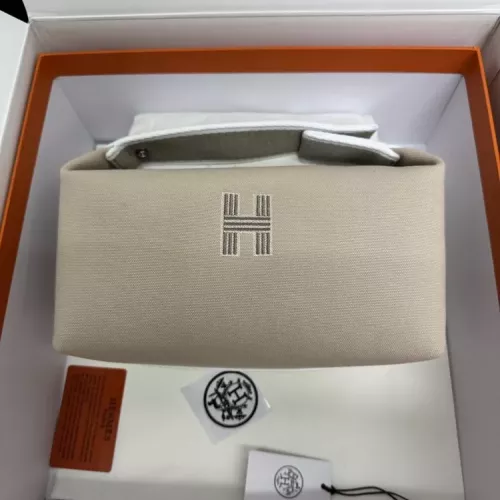 Wholesale Hermes AAA Quality Handbags For Women #1332073 $162.00 USD, Wholesale Quality Replica Hermes AAA Quality Handbags
