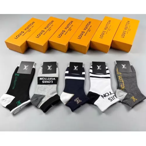 Wholesale Louis Vuitton LV Socks For Men #1332479 $25.00 USD, Wholesale Quality Replica Louis Vuitton LV Socks