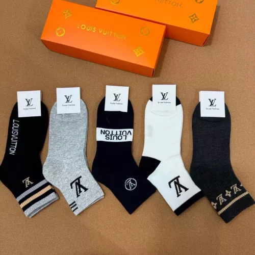 Replica Louis Vuitton LV Socks #1332480 $25.00 USD for Wholesale