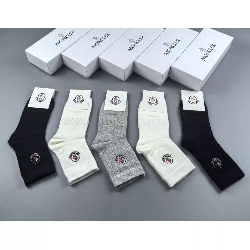 Wholesale Moncler Socks #1332606 $29.00 USD, Wholesale Quality Replica Moncler Socks
