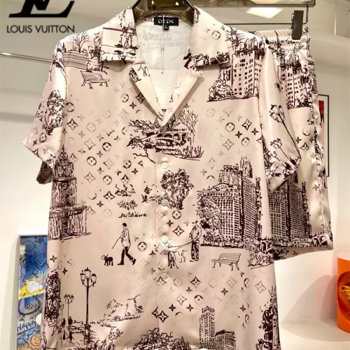 Wholesale Louis Vuitton LV Tracksuits Short Sleeved For Men #1333394 $76.00 USD, Wholesale Quality Replica Louis Vuitton LV Tracksuits