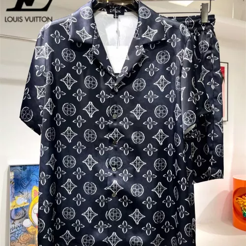 Wholesale Louis Vuitton LV Tracksuits Short Sleeved For Men #1333397 $76.00 USD, Wholesale Quality Replica Louis Vuitton LV Tracksuits