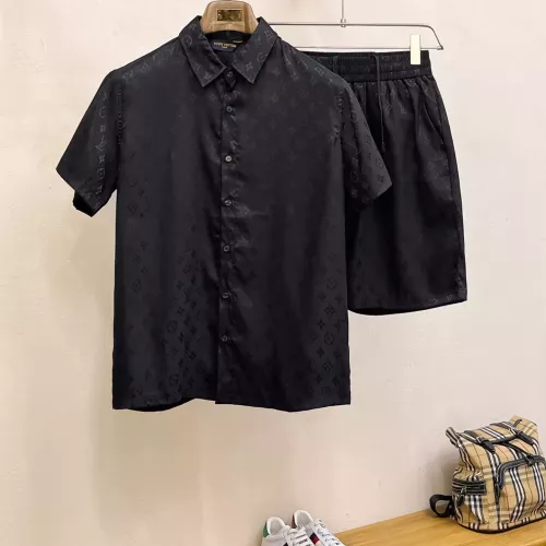 Wholesale Louis Vuitton LV Tracksuits Short Sleeved For Men #1333589 $64.00 USD, Wholesale Quality Replica Louis Vuitton LV Tracksuits