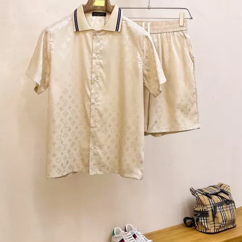 Wholesale Louis Vuitton LV Tracksuits Short Sleeved For Men #1334907 $64.00 USD, Wholesale Quality Replica Louis Vuitton LV Tracksuits