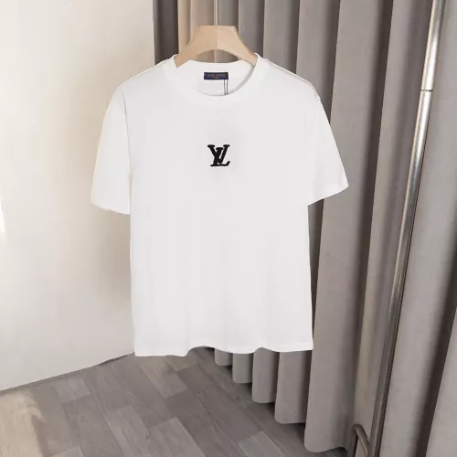 Wholesale Louis Vuitton LV T-Shirts Short Sleeved For Men #1335331 $32.00 USD, Wholesale Quality Replica Louis Vuitton LV T-Shirts