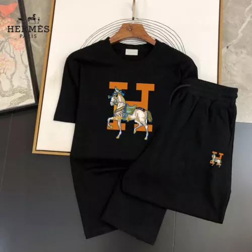 Wholesale Hermes Tracksuits Short Sleeved For Men #1336179 $48.00 USD, Wholesale Quality Replica Hermes Tracksuits