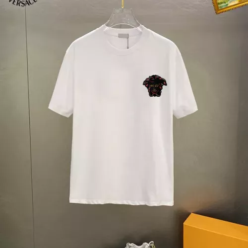 Wholesale Versace T-Shirts Short Sleeved For Unisex #1336262 $25.00 USD, Wholesale Quality Replica Versace T-Shirts