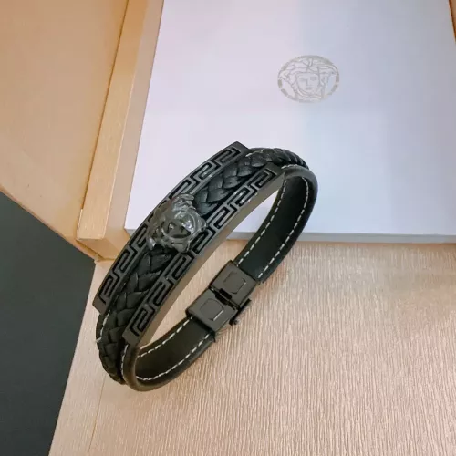 Wholesale Versace Bracelets #1336731 $52.00 USD, Wholesale Quality Replica Versace Bracelets