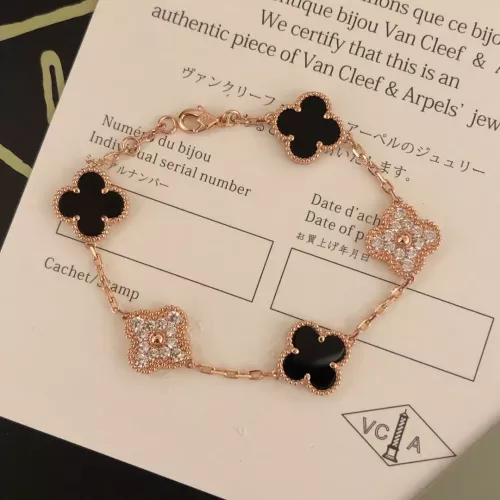 Wholesale Van Cleef &amp; Arpels Bracelets For Women #1337060 $36.00 USD, Wholesale Quality Replica Van Cleef &amp; Arpels Bracelets