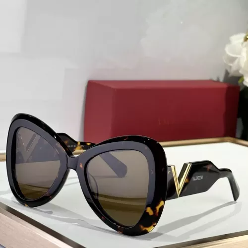 Wholesale Valentino AAA Quality Sunglasses #1337393 $64.00 USD, Wholesale Quality Replica Valentino AAA Quality Sunglasses