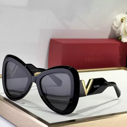Wholesale Valentino AAA Quality Sunglasses #1337394 $64.00 USD, Wholesale Quality Replica Valentino AAA Quality Sunglasses