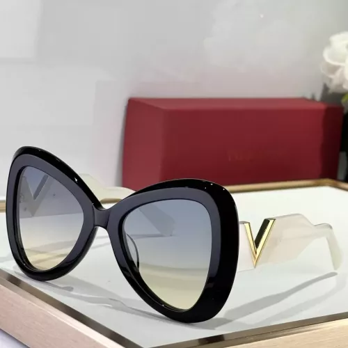 Wholesale Valentino AAA Quality Sunglasses #1337397 $64.00 USD, Wholesale Quality Replica Valentino AAA Quality Sunglasses